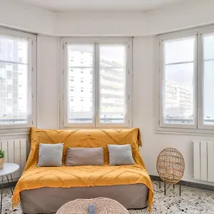 L29 Lenval At 1min Walk To Sea Front Ac Balcony Apartment